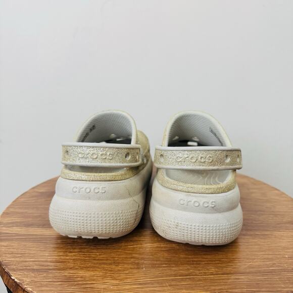 CROCS Gold Glitter Slip On Clogs With Charms Girls Size 1 - Picture 5 of 9